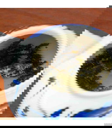 té azul de taiwán infusionando