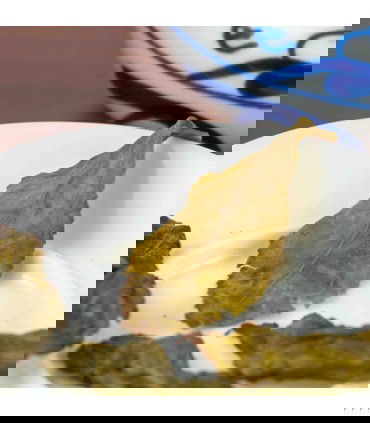 té azul de taiwán detalle hebras húmedas