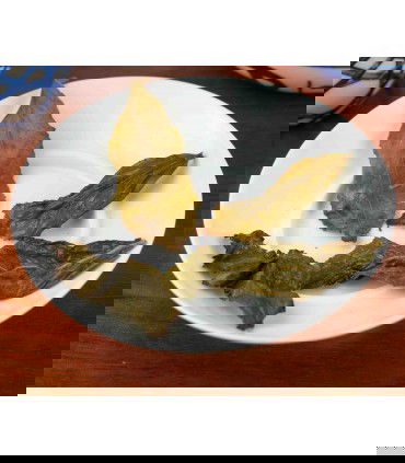 té azul de taiwán detalle hebras húmedas