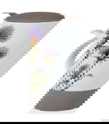 Detalle taza para té cardo blanco